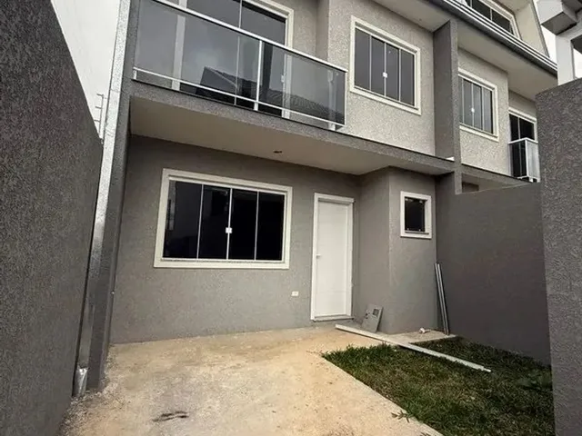 Imagem: Sobrado com 3 Quartos À Venda por R$ 680000.00