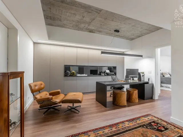 Imagem: Apartamento Duplex. 04 Suítes, 03 Vagas