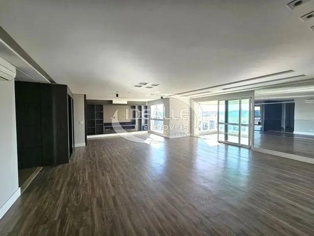 Imagem 2: Apartamento com 3 Quartos À Venda por R$ 3700000.00, 374.85 M2 - Ecoville - Curitiba/Pr