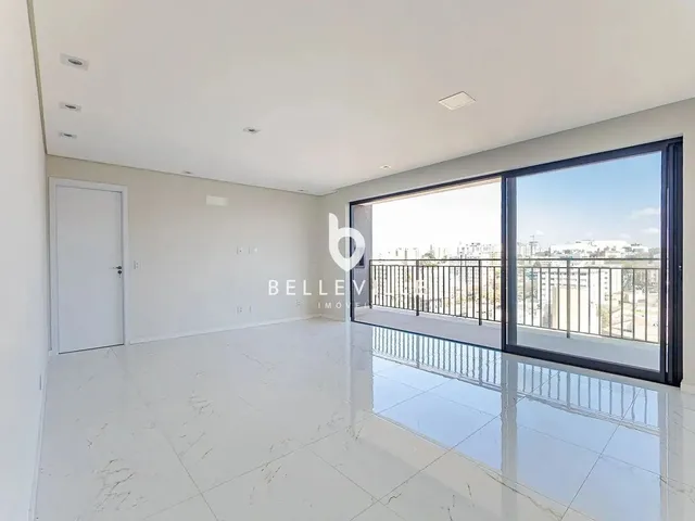 Imagem: Vende Apartamento na Agua Verde com 3 Suítes