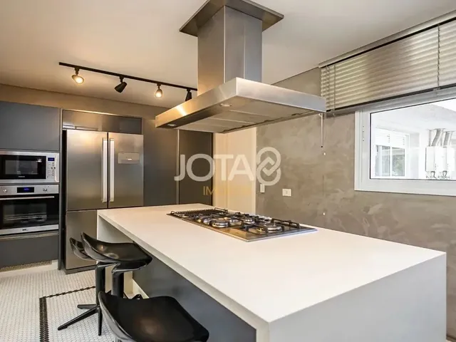 Imagem 3: Um Luxo de Apartamento em Frente a Praça do Japão! Apartamento 4 Dormitórios Frente À