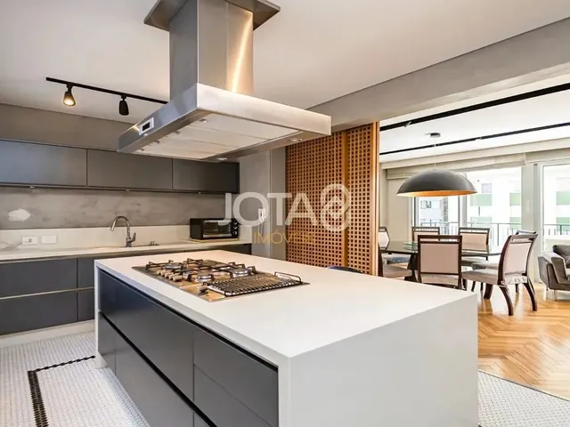 Imagem 2: Um Luxo de Apartamento em Frente a Praça do Japão! Apartamento 4 Dormitórios Frente À