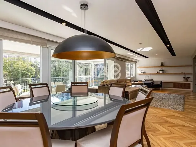Imagem 13: Um Luxo de Apartamento em Frente a Praça do Japão! Apartamento 4 Dormitórios Frente À