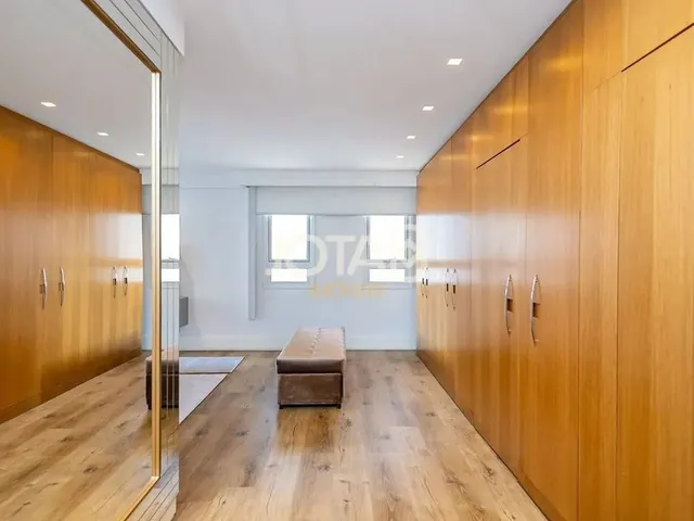 Imagem 9: Um Luxo de Apartamento em Frente a Praça do Japão! Apartamento 4 Dormitórios Frente À