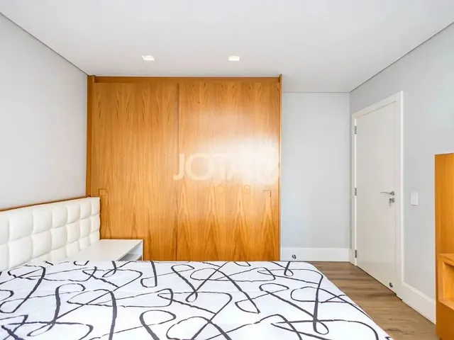 Imagem 4: Um Luxo de Apartamento em Frente a Praça do Japão! Apartamento 4 Dormitórios Frente À