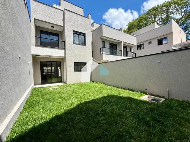 Imagem: 3 Suites, 40M2 de Quintal nos Fundos no