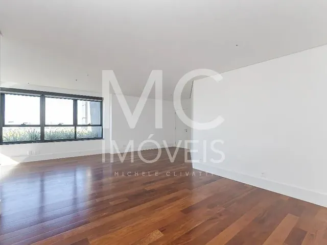 Imagem 7: Apartamento dos Sonhos com 323 M², 3 Quartos Sendo 3 Suítes À Venda no Bairro Água
