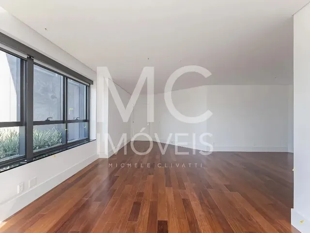 Imagem 10: Apartamento dos Sonhos com 323 M², 3 Quartos Sendo 3 Suítes À Venda no Bairro Água