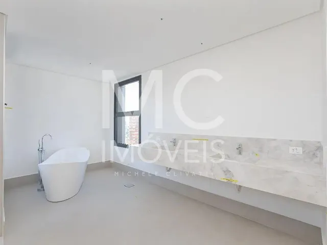 Imagem 3: Apartamento dos Sonhos com 323 M², 3 Quartos Sendo 3 Suítes À Venda no Bairro Água