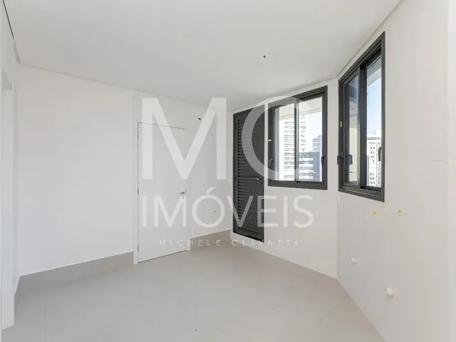 Imagem 16: Apartamento dos Sonhos com 323 M², 3 Quartos Sendo 3 Suítes À Venda no Bairro Água