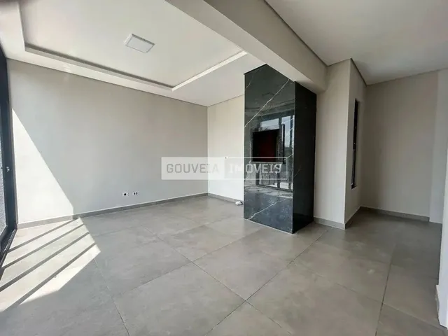 Imagem 4: Sobrado Triplex com 3 Dormitórios, 1 Suíte, 134 M², À Venda por R$ 940.000 - Portão