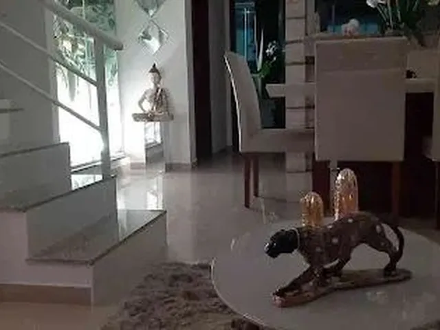Imagem 2: Casa com 4 Dormitórios À Venda, 140 M² por R$ 730.000,00 - Piratininga - Niterói/Rj