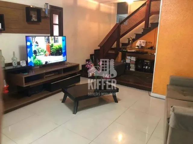 Imagem: Casa com 6 Quartos À Venda, 180 M² por