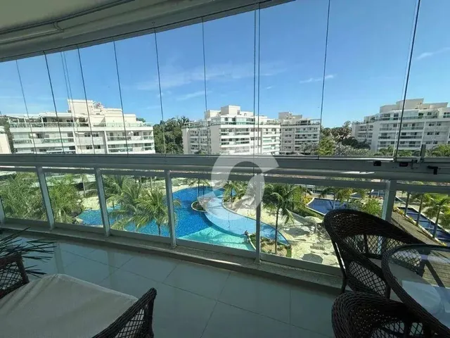 Imagem: Apartamento com 4 Dormitórios À Venda