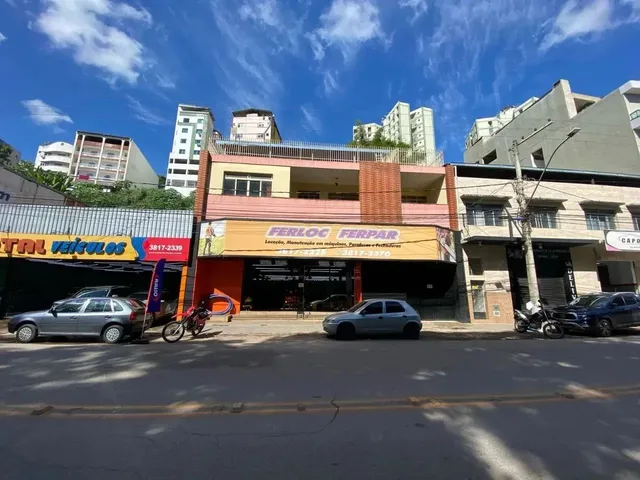 Imagem 10: Casa Ampla À Venda no Centro de Ponte Nova