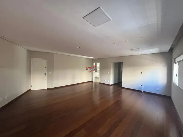 Imagem: Apartamento com 4 Quartos e 2 Vagas a Venda