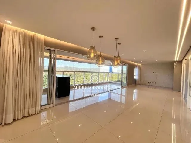 Imagem: Apartamento com 3 Suítes, À Venda de Frente