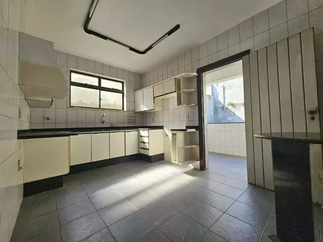 Imagem 5: Casa para Aluguel, 5 Quartos, 1 Suíte, 4 Vagas, Itapoã - Belo Horizonte/Mg
