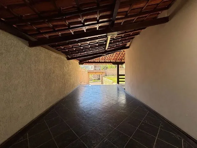 Imagem 11: Casa para Aluguel, 3 Quartos, 2 Suítes, 6 Vagas, Castelo - Belo Horizonte/Mg