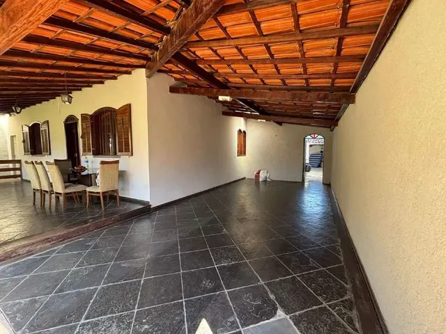 Imagem 14: Casa para Aluguel, 3 Quartos, 2 Suítes, 6 Vagas, Castelo - Belo Horizonte/Mg