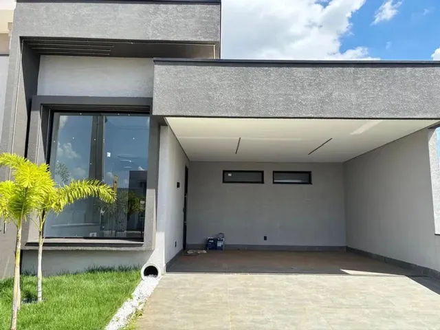 Imagem: A casa em condomínio possui 3 Dormitórios, 3 Suítes, 4