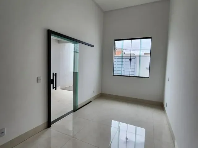 Imagem 4: Casa Térrea para Venda 135 Metros Quadrados com 3 Quartos em Parque Oeste Industrial