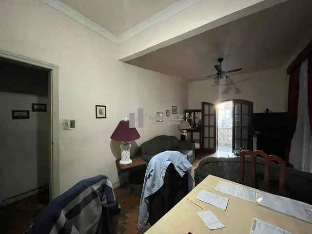 Imagem 4: Vendo Casa Duplex com Terraço na Alberto de Sequeira com 6 Quartos