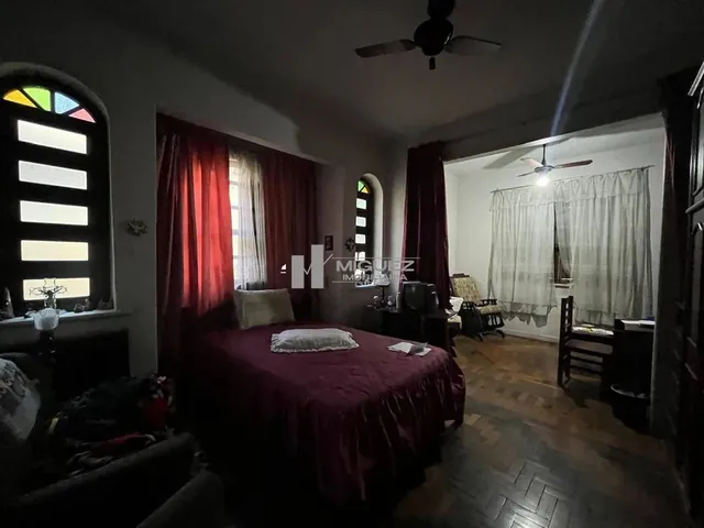 Imagem 7: Vendo Casa Duplex com Terraço na Alberto de Sequeira com 6 Quartos