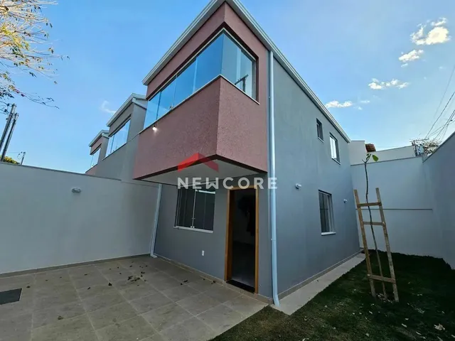Imagem: Casa em Rua Plínio de Mendonça - Itapoã