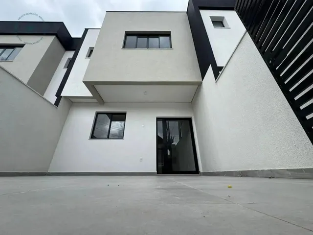 Imagem: Casa Geminada À Venda no Bairro Itapoã