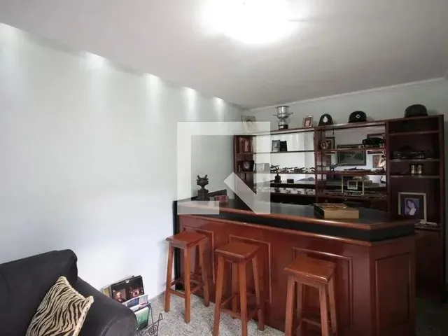 Imagem: Casa À Venda - Castelo, 4 Quartos, 493