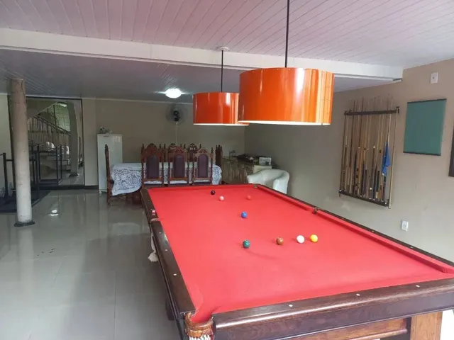 Imagem 2: Casa com 4 Quartos À Venda em Belo Horizonte