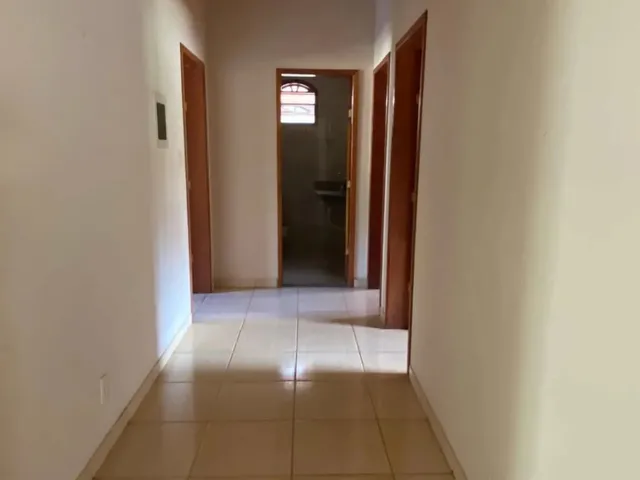 Imagem 5: Casa Ampla 4 Quartos com Área Gourmet no Centro de Virginópolis