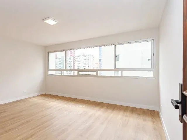 Imagem 9: Apartamento a Venda no Centro/Batel com 113,21M2, 3 Quartos, Ensolarado e Vista Livre