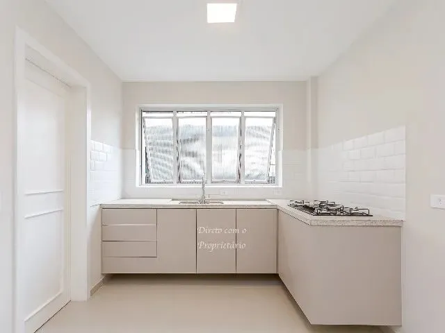Imagem 2: Apartamento a Venda no Centro/Batel com 113,21M2, 3 Quartos, Ensolarado e Vista Livre