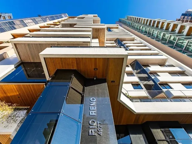 Imagem 1: Apartamento - 320 M2 - 4 Quartos - 2 Suítes - 3 Vagas - Batel