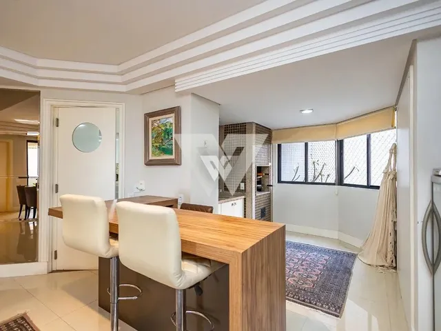 Imagem 8: Apartamento - 320 M2 - 4 Quartos - 2 Suítes - 3 Vagas - Batel