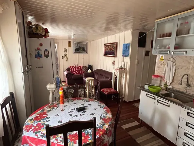 Imagem 11: Terreno com Duas Casas Perto da Renault