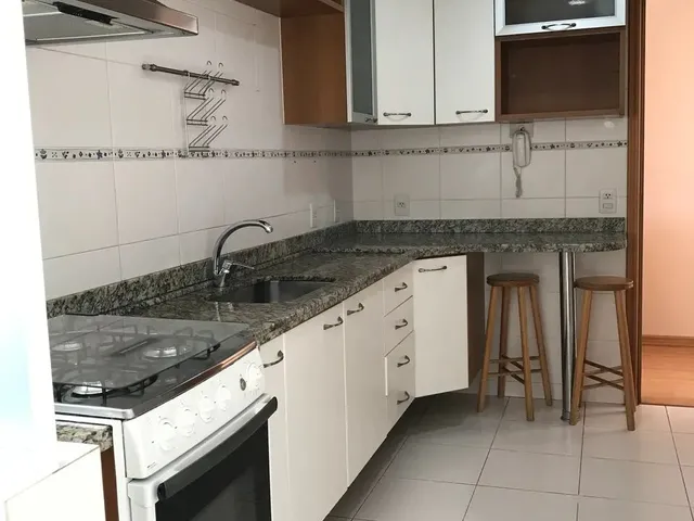 Imagem: Troco Apto no Bigorrilho Curitiba por Casa