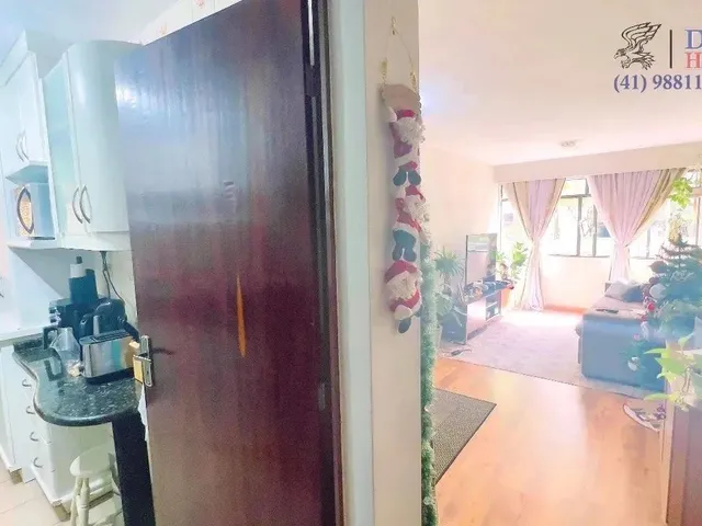 Imagem 4: Apartamento À Venda com 2 Quartos(1 Sendo Suíte), 1 Vaga, no Bairro Bigorrilho