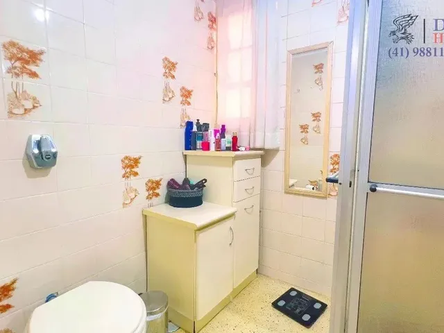 Imagem 9: Apartamento À Venda com 2 Quartos(1 Sendo Suíte), 1 Vaga, no Bairro Bigorrilho