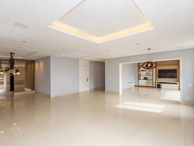 Imagem 3: Apartamento - 3 Quartos- 2 Suítes - 2 Vagas - 256 M2 Priv - Batel