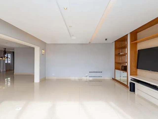 Imagem 14: Apartamento - 3 Quartos- 2 Suítes - 2 Vagas - 256 M2 Priv - Batel