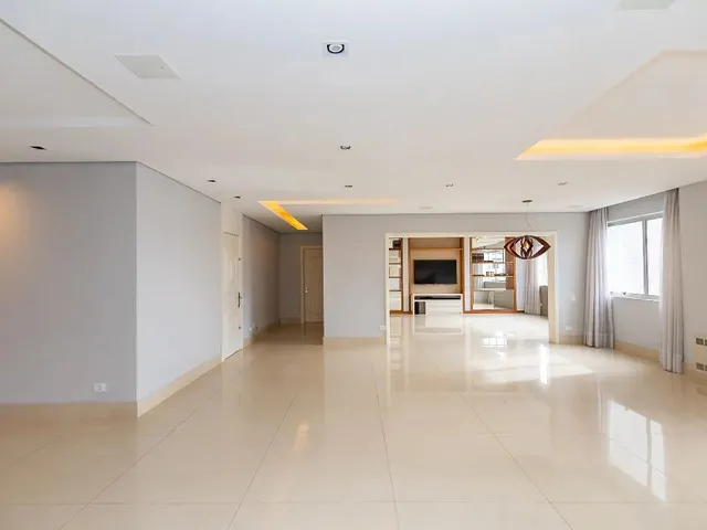 Imagem 11: Apartamento - 3 Quartos- 2 Suítes - 2 Vagas - 256 M2 Priv - Batel