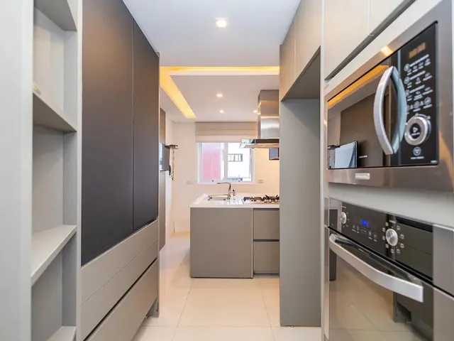 Imagem 16: Apartamento - 3 Quartos- 2 Suítes - 2 Vagas - 256 M2 Priv - Batel