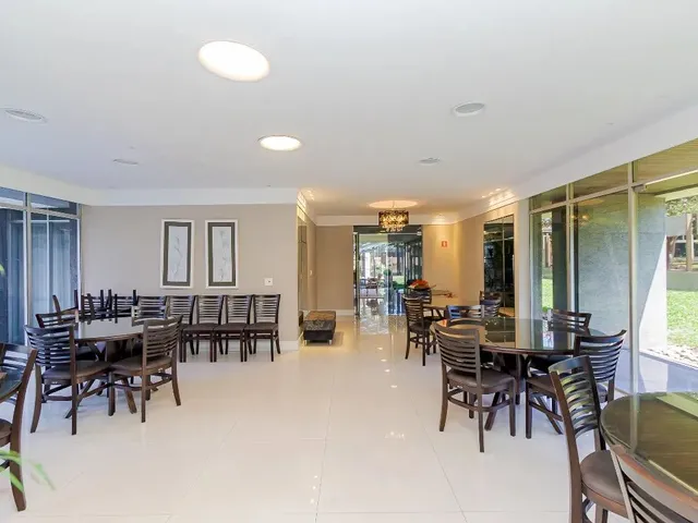 Imagem 7: Apartamento - 3 Quartos- 2 Suítes - 2 Vagas - 256 M2 Priv - Batel