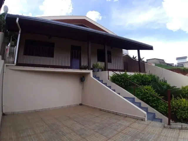 Imagem: Casa com Dois Quartos À Venda em Águas