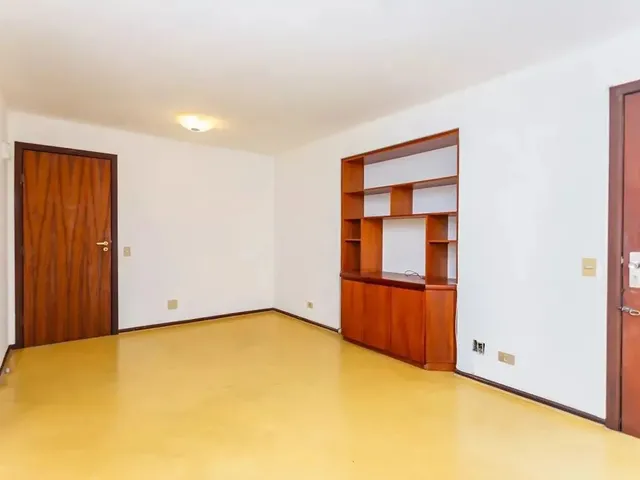 Imagem 7: Apartamento com 3 Quartos no Centro