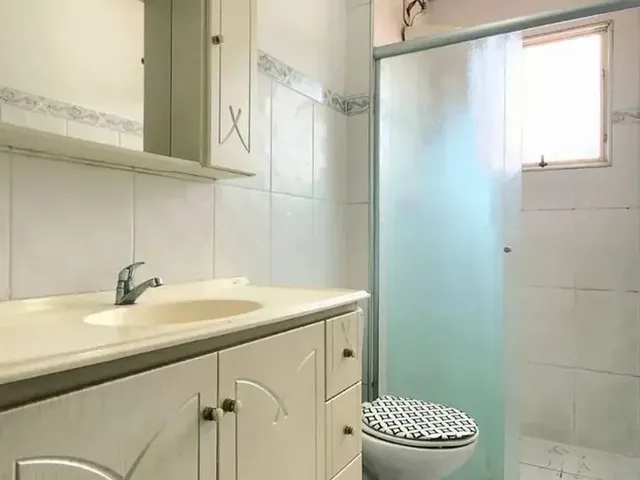 Imagem 4: Casa À Venda com 2 Dormitórios em Condomínio na Cidade de Sumaré