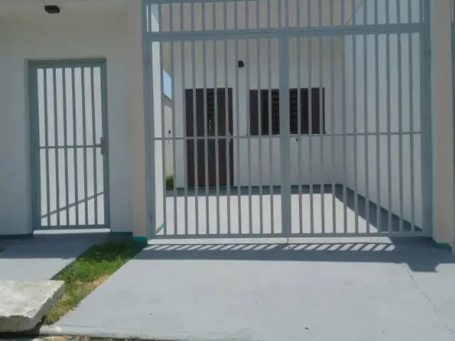 Imagem: Alugo Casa com 2 Quartos na Área Mais Alta